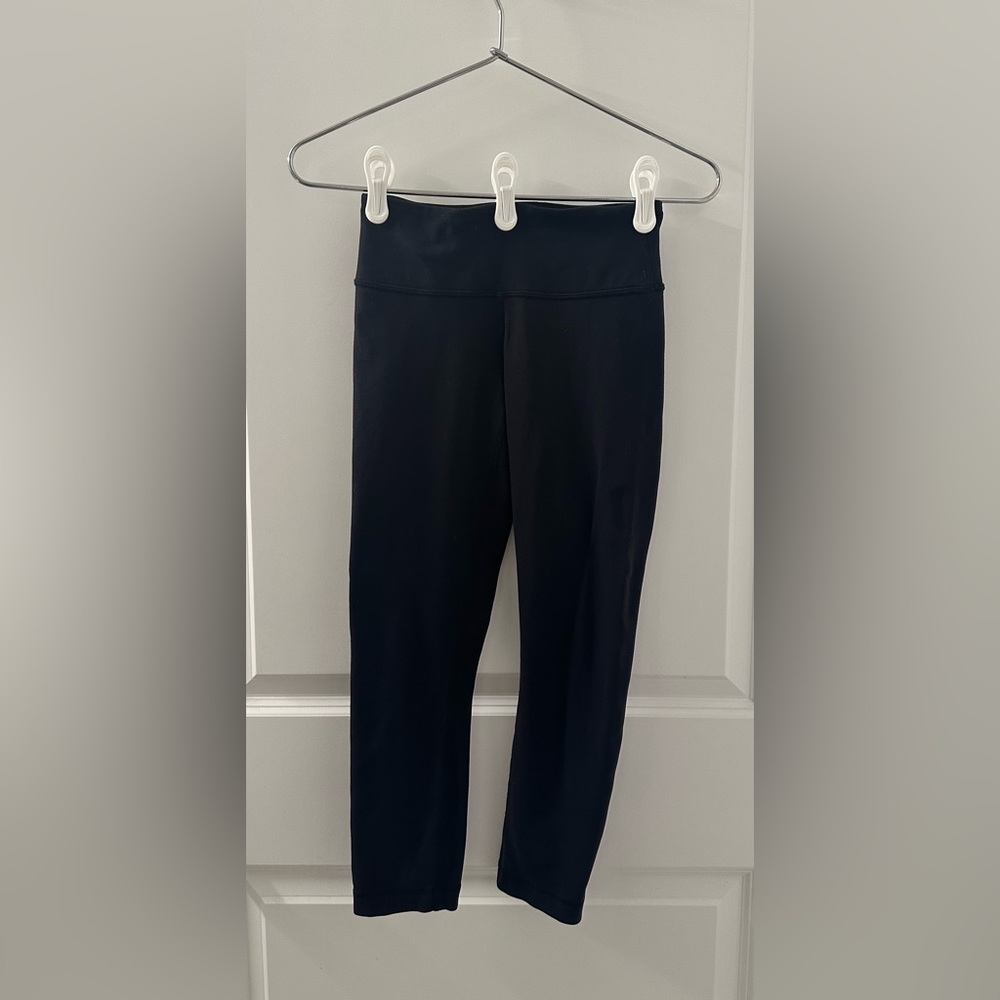 Lululemon Capri Leggings | Black | 2